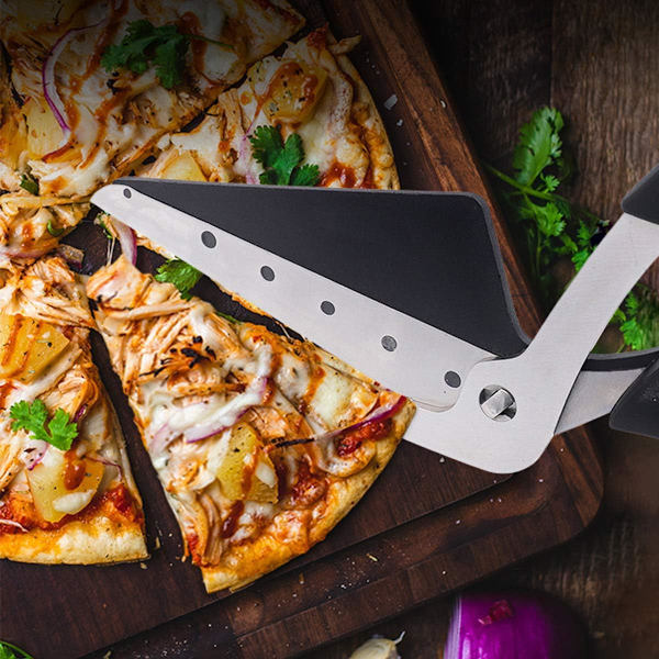 Pizzaleikkuri, ruostumaton teräs, pizzalapio, pizzaleikkuri pehmeällä kahvalla