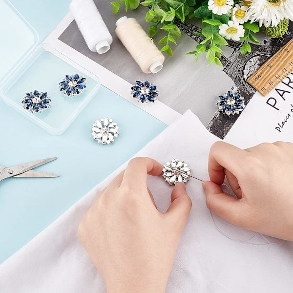 10 stk 28MM Blomst Rhinestone Shank Knapper Krystall Sy På Knapper med 1 Hull og Flat Bakside, Rhinestone Snøfnugg Metallknapper B