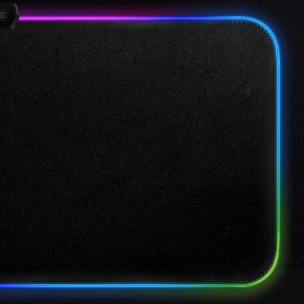 RGB Gaming Mouse Mat Pad - Stor udvidet Led Mousepad med 14 L