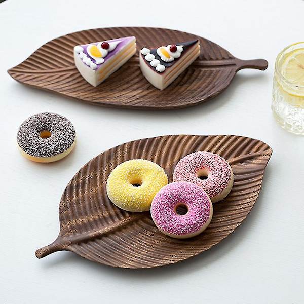 Assiette à dessert de style japonais en bois