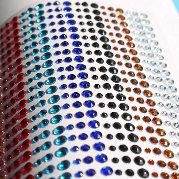 2 st 15 Färger Strass Stickers Självhäftande Ädelstenar för Ansikte Ögon Naglar Barn DIY Hantverk Kort Utsmyckning Akryl Diamantdekorationer