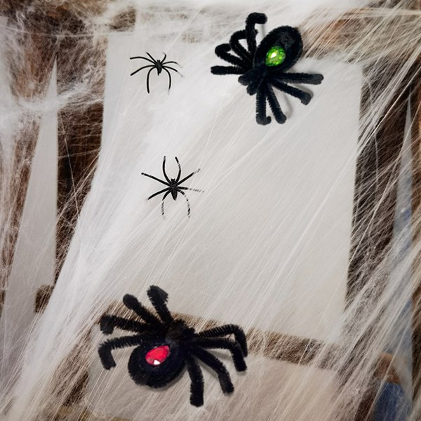 Rekvisitter til dekoration af Halloween-edderkop i bomuld