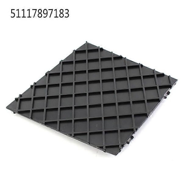 Auton etupuskurin alempi verkkosäleikön koristelista E60 E61 M 51117897186 51117897184 Puskurin suojus