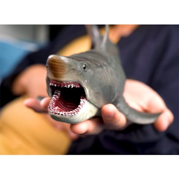Suuri Megalodon-hai lelu, muovinen merieläinhahmo, realistinen merihirviöleluhahmo{EE}
