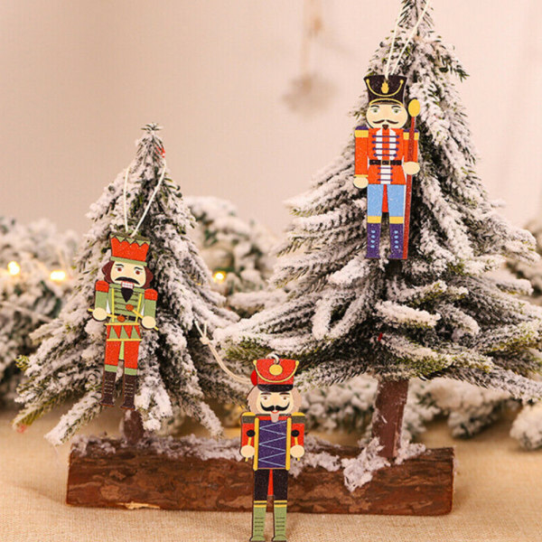 9 st julgranssmycken i trä med valnötsdesign B 9PCS