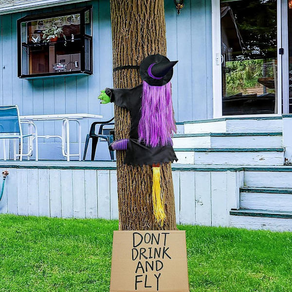 Hängande Häxa som Krockar med Träd Halloween Flygande Utomhusdekoration purple