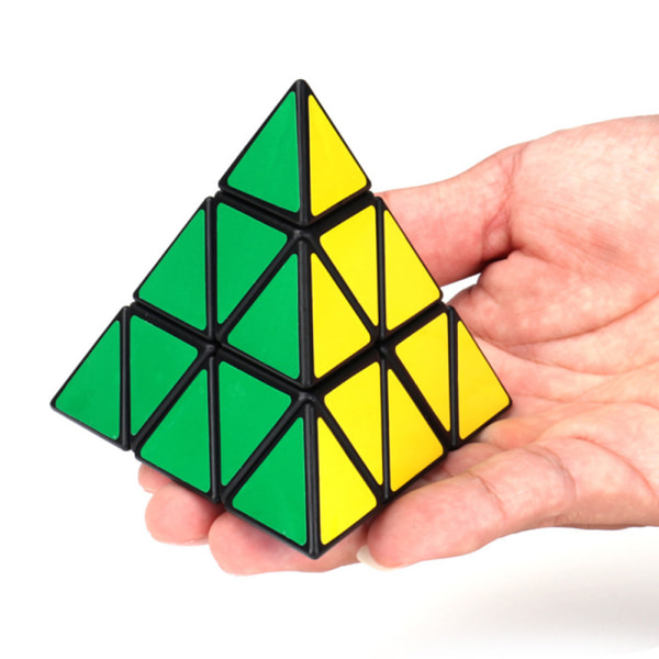 Pyramid Speed Cube Pussel Triangel Cube Barngåva Black bottom