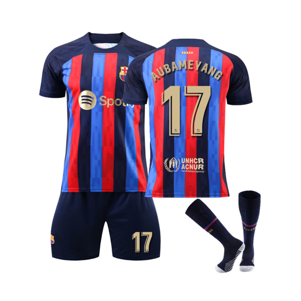 Barcelona hemma nr. 10 Messi nr. 9 Lewandowski Sportswear Set Barn Pojkar Fotbollssats Träningsoverall Set Skjorta Shorts Strumpor Jersey Outfit Sportkläder #17 24