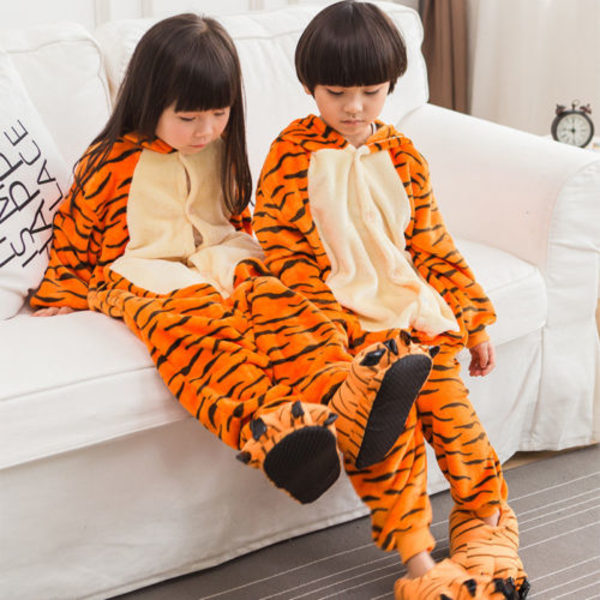 Animal Pyjamas Barn Vuxen Söt Cartoon Huv Cosplay Nattkläder Tigger