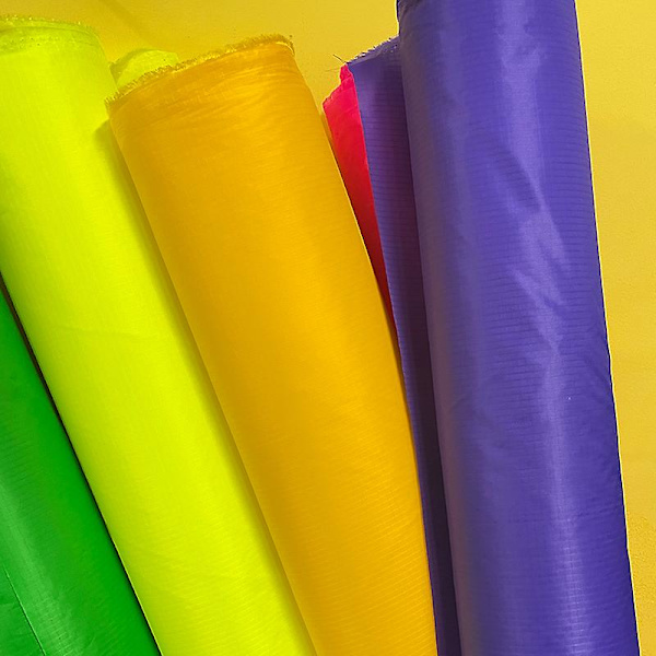 Gratis frakt Längd 100cm 40d Tyg Ripstop Nylon Fabrik Draketyg Till Tält Vattentätt Tyg Bläckfisk Drakar Fallskärm Blue