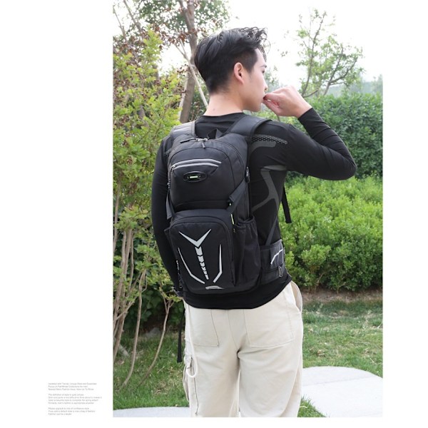 Ryggsekk 18L for løping / sykling Svart black 620