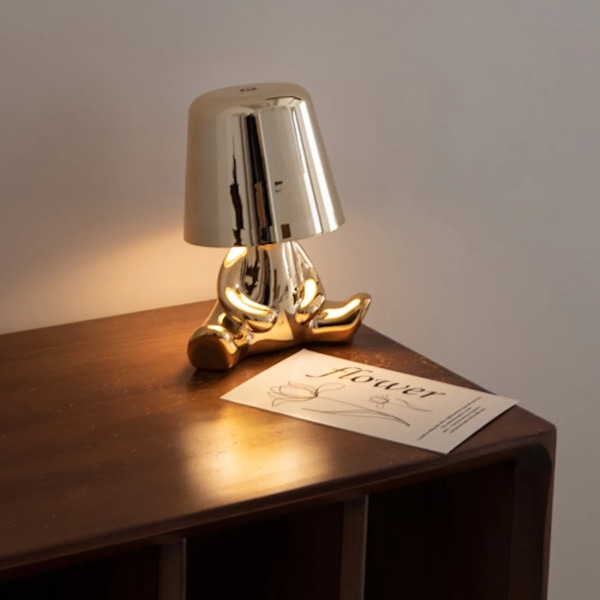 Gyllene Mannen Bordslampa Trådlös Nattlampa Nordiska Skrivbordslampa för Hem Bar Hotell Dekoration guld gold B