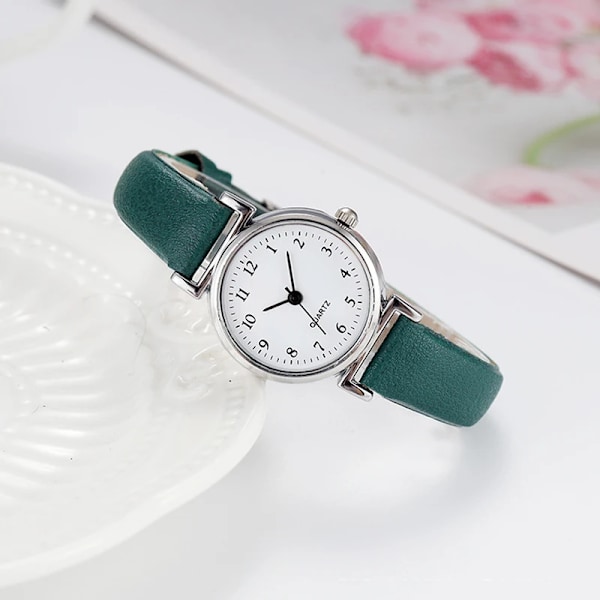 Lyxig kvartsklocka i legering för damer - Mode med liten urtavla - Casual klocka med läderarmband - Zegarek Damski GR