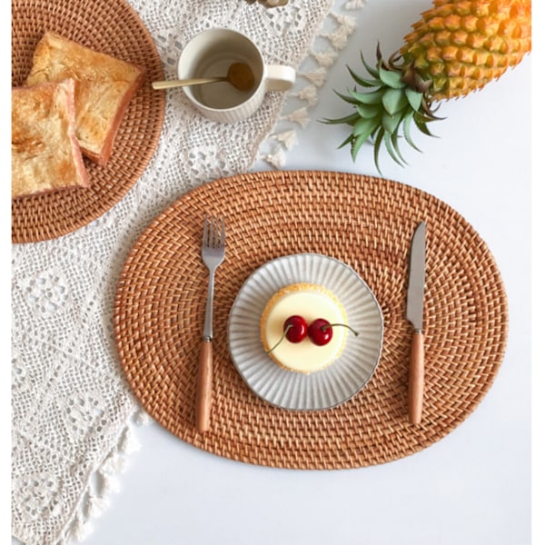 Rattan Underlag Naturlig Håndlavet Rattan Varmebestandig Underlag Isoleringsplade Rattan Grydeunderlag (15,7x11,8 TOMMER)