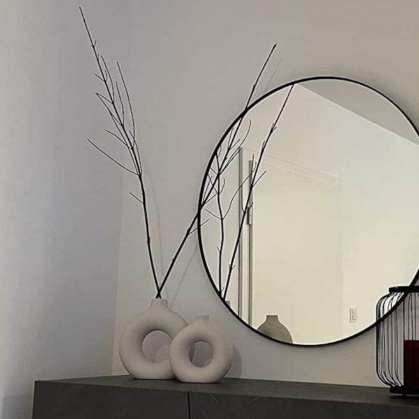 Pyöreä ontto kukkamaljakko himmeillä hiukkasilla, beige, minimalistinen