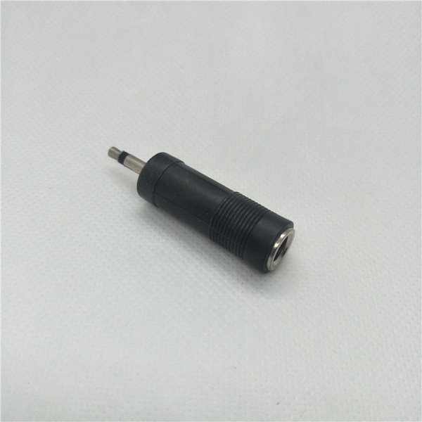 3,5 mm:n uros - 6,5 mm:n naaras mikrofonimuunnin, 2 kpl