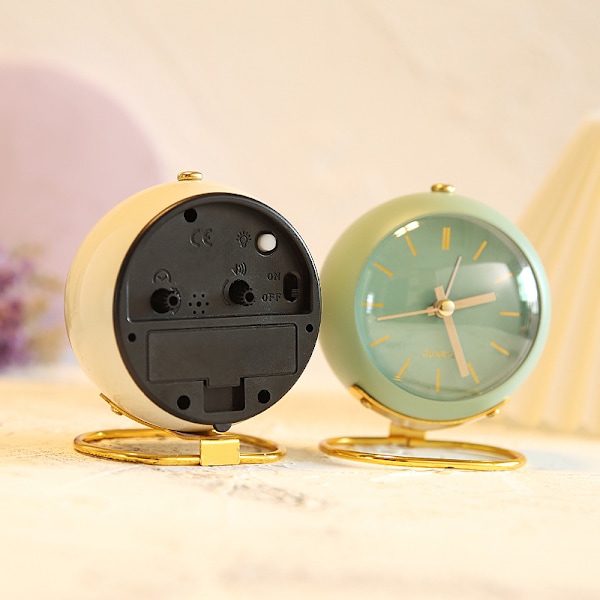Tyst väckarklocka, analog väckarklocka med ljus, retro väckarklocka med högt larm Green