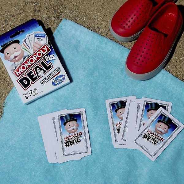 Monopoly Deal Nopea Korttipeli Perheille, Lapsille 8 Vuodesta Ylöspäin Ja 2-5 Pelaajalle, Pulmapeli Ystävyyden Vahvistamiseen