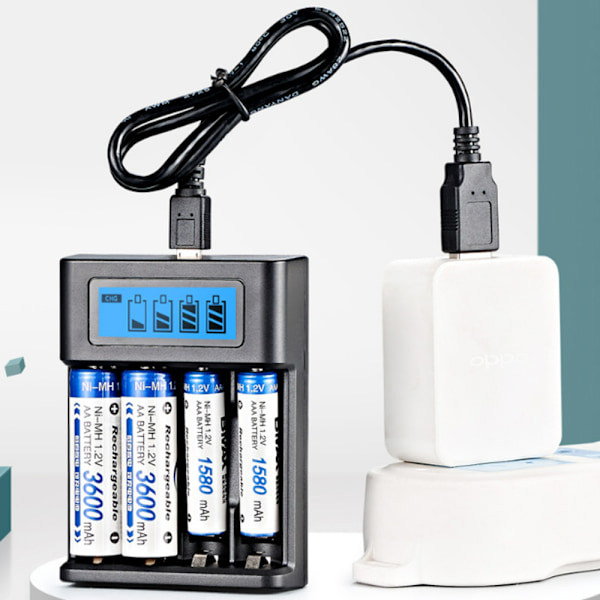 Grunderna Digital og smart oplader, til 4 AA, AAA-batterier, sort