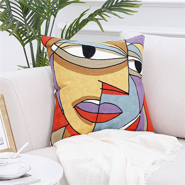 Sett med 4 Picasso putetrekk 45x45cm brodert bomullslin A