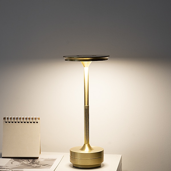 Trådløs skrivebordslampe Dimbar metall USB-oppladbar skrivebordslampe - 1 stk Gull