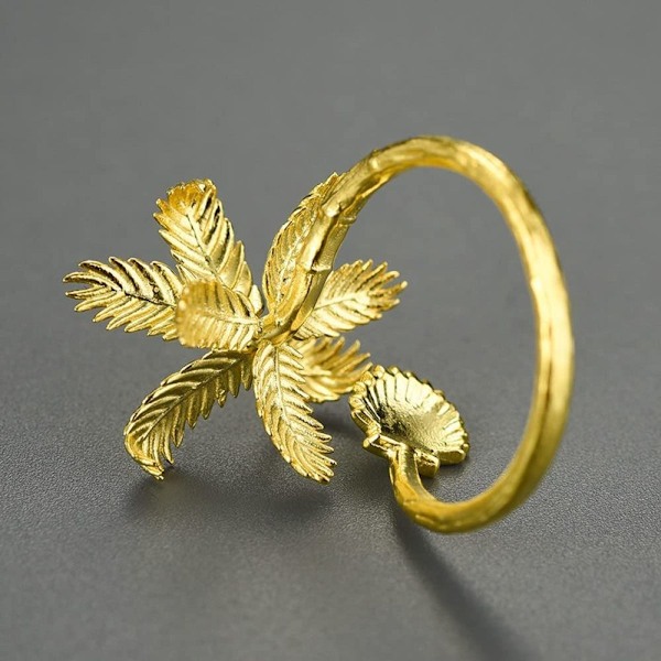 Justerbar ring, guldring med kokosnötpalm och snäckor