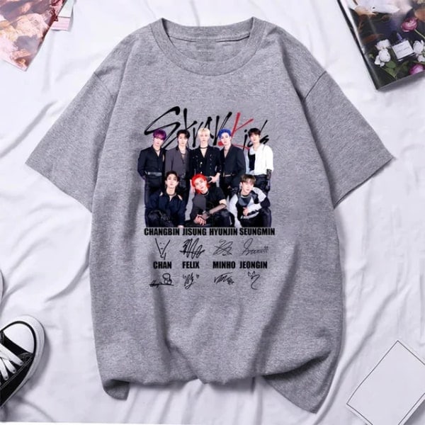 Stray Kids Trykte Dame-T-skjorter Menn Oversized Casual Korte Ermer T-skjorte Harajuku Unisex Tees Topper Klær L3272-Grå L3272-Grå XL L3272-Grå