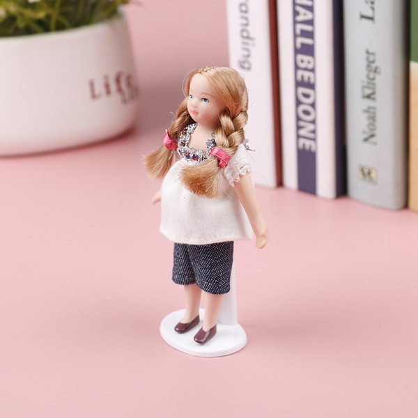 Dockhus Mini-porslinsdocka Modell Blond tjejleksak