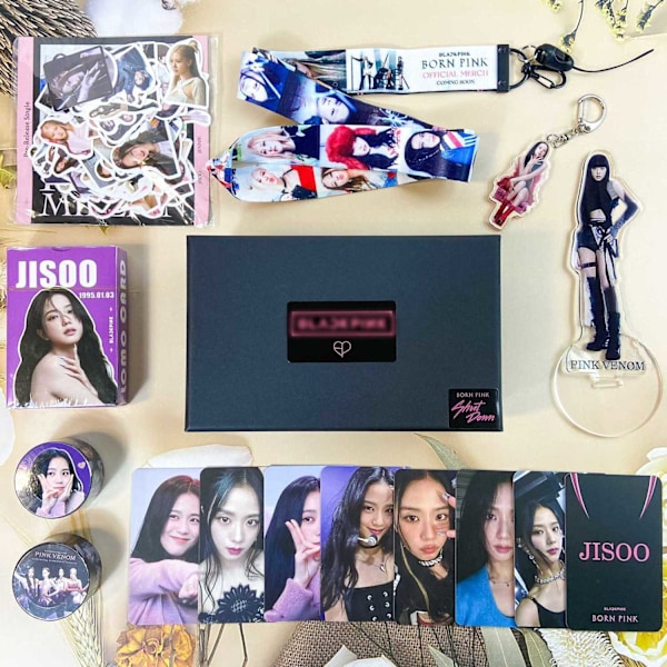 Svartrosa gaveeske Jisoo Rose personlig perifer kort klistremerke Liten kort drakt Nøkkelring Jisoo Gift Box