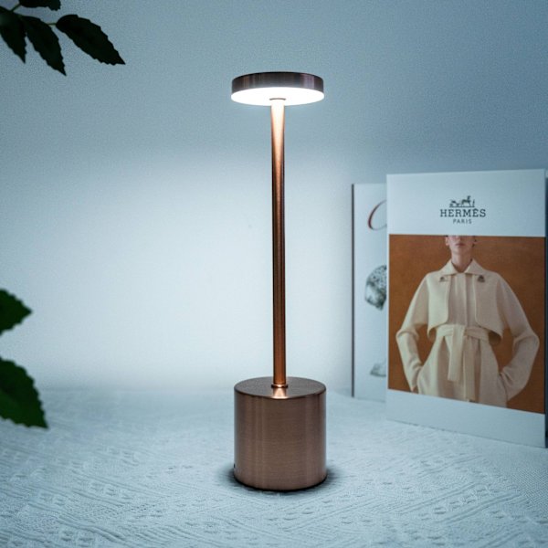 Sladdlös bordslampa, dimbar, vattentät, metall, USB-laddningsbar - 1 st - WELLNGS Red