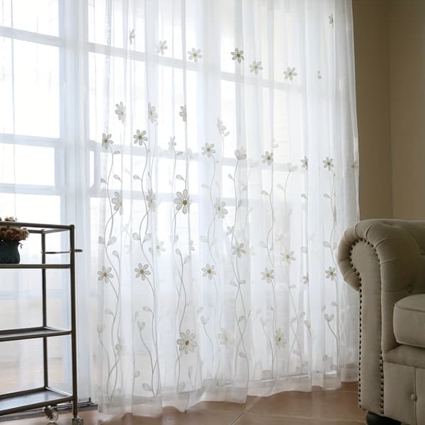 Vit blommig broderad skir voile-gardinpanel 2-pack 200x260cm White