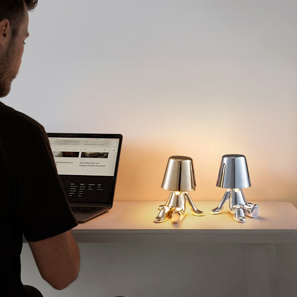 Gyllene Mannen Bordslampa Trådlös Nattlampa Nordiska Skrivbordslampa för Hem Bar Hotell Dekoration silver B