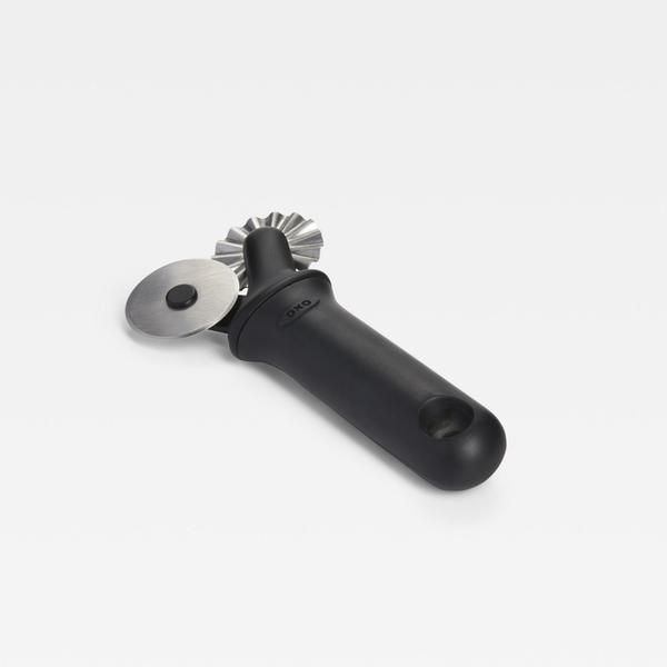 Dubbel Degsporre / Degskärare - OXO Good Grips