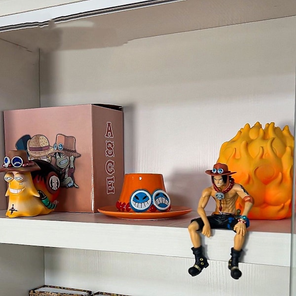Ny Anime One Piece Cosplay Mugg Vattenkopp Kreativ Tre Bröder Hattformad Kaffekopp Luffy Ace Sabo Keramisk Kopp För Fester 1-470ML 1-470ML 201-300ML