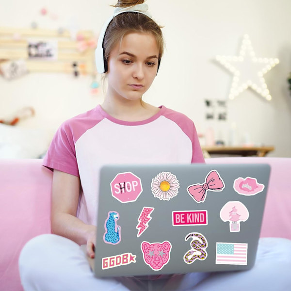 100 stk. Preppy Klistermærker Pink Klistermærkepakke Æstetiske Klistermærker Vandflaske Smile Klistermærker Vinyl Vandtætte Klistermærker Decals