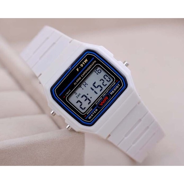 Luksus Klassinen Digitaalinen Kello F-91W Unisex Retro Vintage Urheilun LED Vedenkestävä [LGL] white