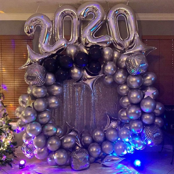 Musta ja hopea ilmapallokaari, 139 kappaletta 4D disco