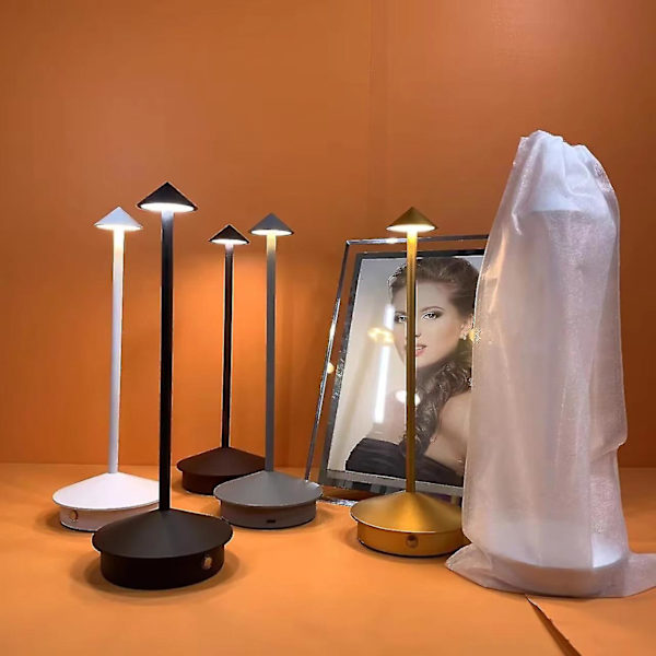 Genopladelig Bordlampe Creative Dining Touch Led Hotel Bar Kaffe Pina Pro Bordlampe Lampada Da Tavolo Dekorativ Skrivebordslampe