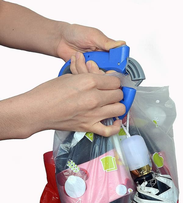 2 stk Matposebærere Plastpose Bærehåndtak Shoppingposeholder (Tilfeldig Farge)-FA7-