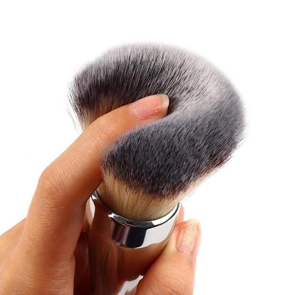 Rouge børste, Stor pudderbørste Flad buet Premium Holdbar makeupbørste Perfekt til fejlfri pudder pudderbørste 2 stk silver black
