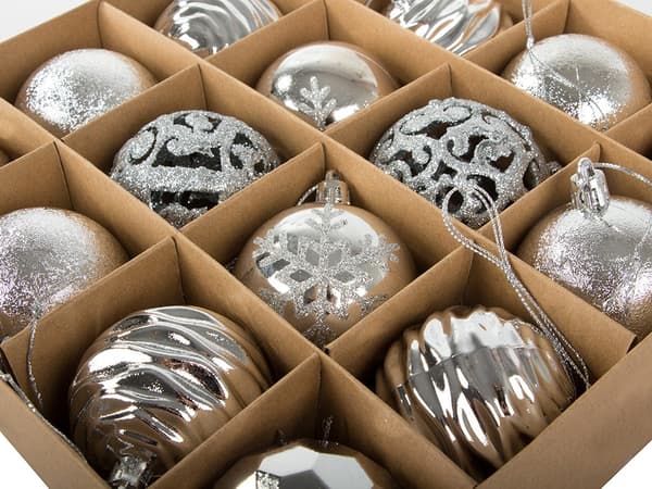 16-pak julekugler - Sølv - 6 cm