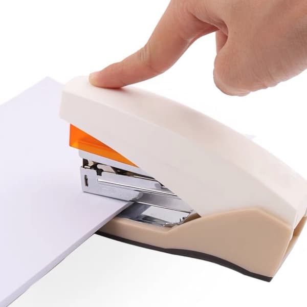 Administrativ stiftemaskin - 3 i 1 stiftemaskin - Én finger