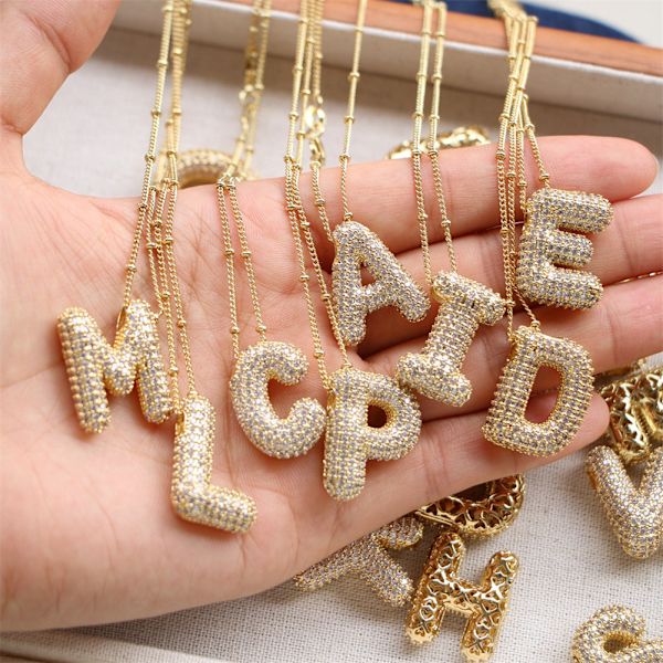 Bokstavshänge Mässing Bubble Letter Halsband Temperament Mode 26 Engelska Bokstav Halsband gold B