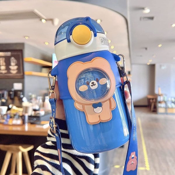 Kawaii vannflaske med sugerør, søte vannflasker med 3D Kawaii-klistremerke, rustfritt stål vannflaske 600 ml (blå) Blue