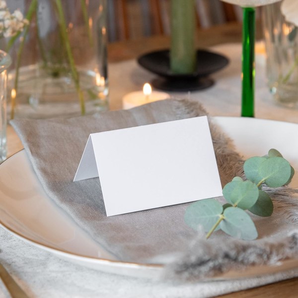 Namnplaceringskort | vanliga vita vikta bordsnamnkort för festmottagning födelsedag | visitkort för dukning | bröllopsnamnkort (25 kort)