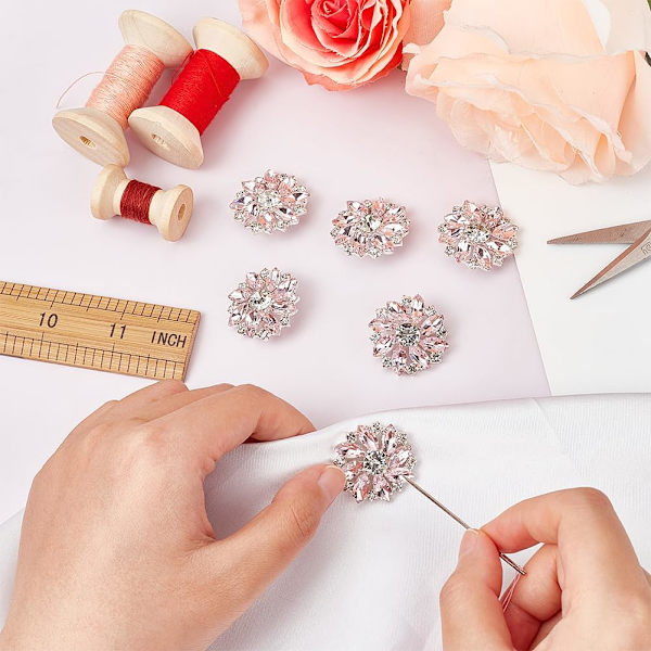 10 stk. 28MM Blomst Rhinestone Shank Knapper Krystal Sy På Knapper med 1 Hul og Flad Bagside, Rhinestone Snefnug Metal Knapper F