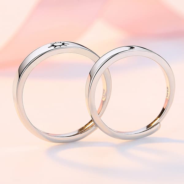 1 Par Justerbara Parringar Sterling Silver Rund Graverad Måne Sol Förlovningsringar Silver