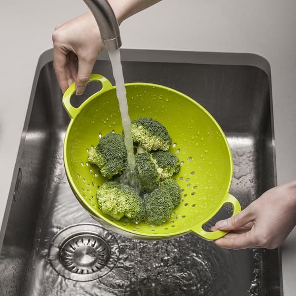 Siivilä/lävikkö, peruskeittiöväline, -Lime