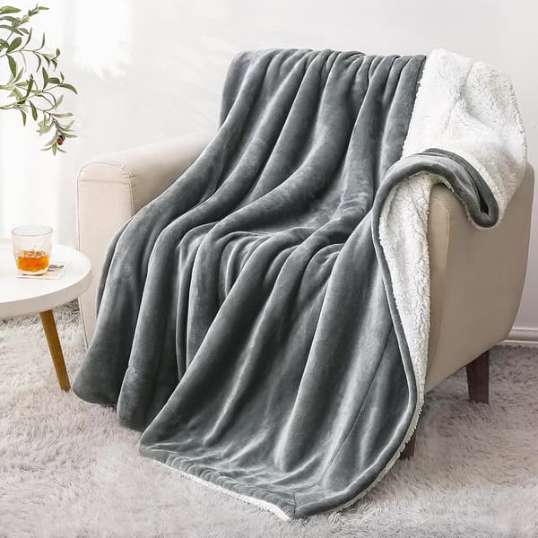 Sherpa Fleecetæppe - Superblødt og varmt hyggetæppe til sofa og seng, gråt tykt fluffy tæppe til vinter, (127 x 152 cm)