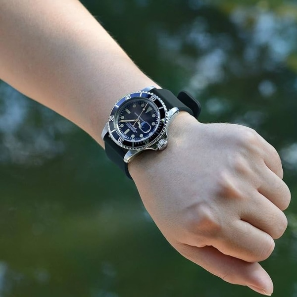 Silikoni watch ranneke, musta ruostumattomasta teräksestä valmistettu solki, pikalukitus, pehmeät kuminauhat, 20 mm